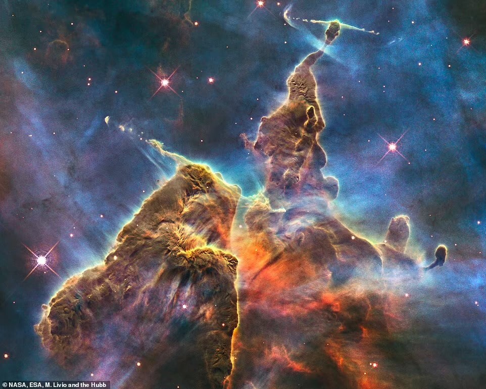 hubble19