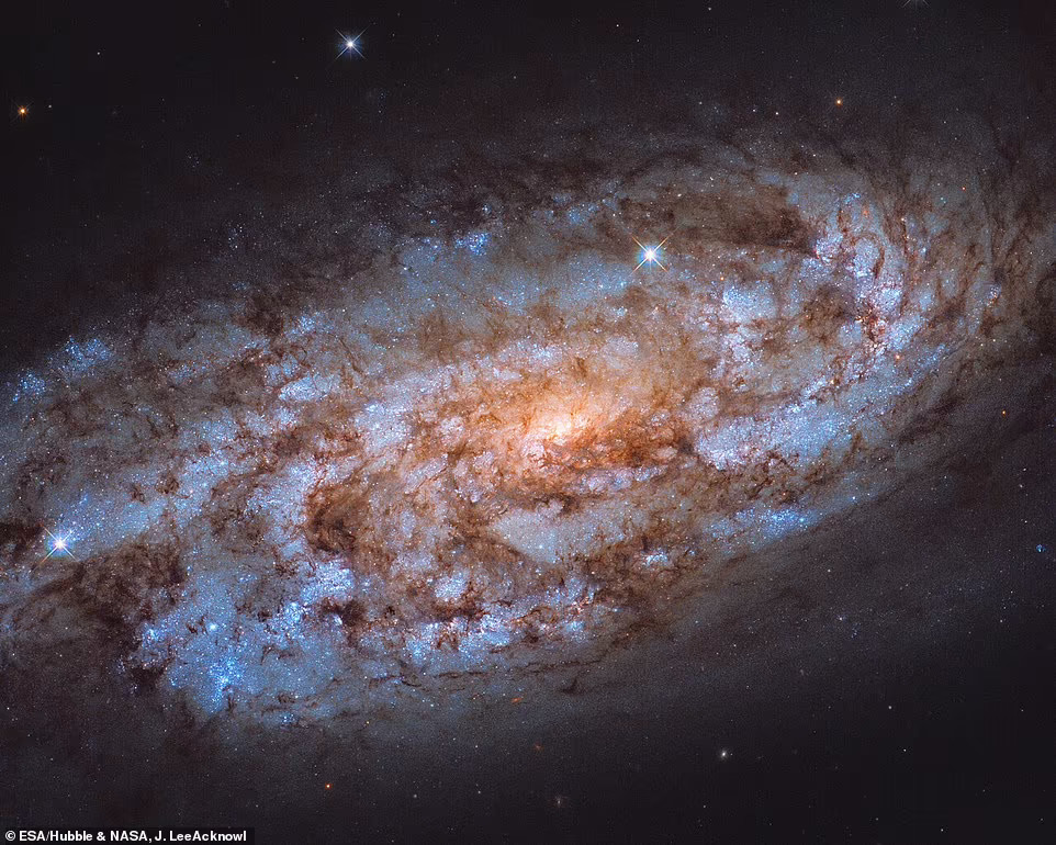 hubble29