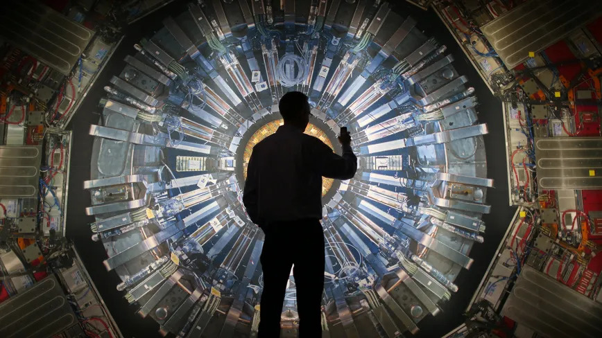 Büyük Hadron Çarpıştırıcısı karanlık maddenin gizemlerini çözecek
